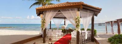 Picturesque Beach Wedding 