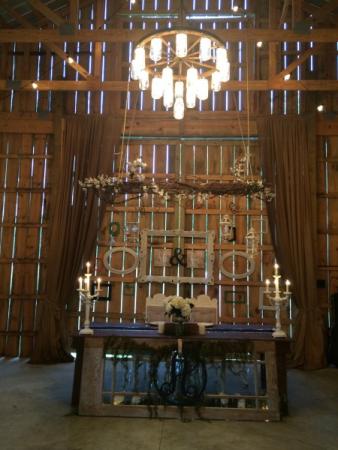 Bride and Grooms Table