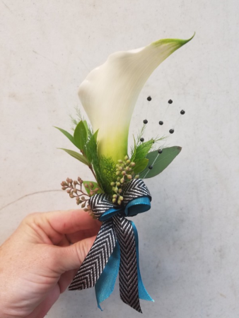 Calla Boutonniere