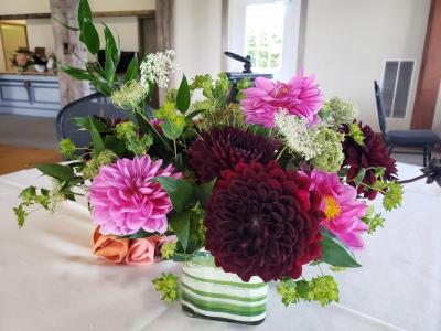 Daliah Centerpiece