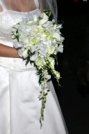 Elegant Cascading Bridal Bouquet