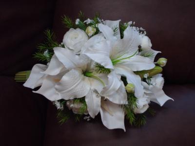Gorgeous White Wedding Bouquet