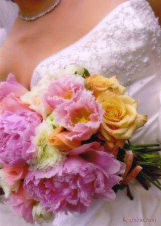 Peonies, Ranunculus & Tulips, springy!