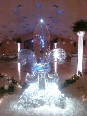 Fleur de Lis Ice Sculpture