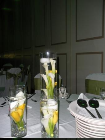 Calla Lily Centerpiece Submerged In Water