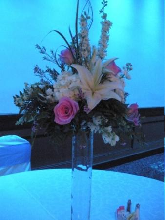 Tall Centerepice in Pink & White