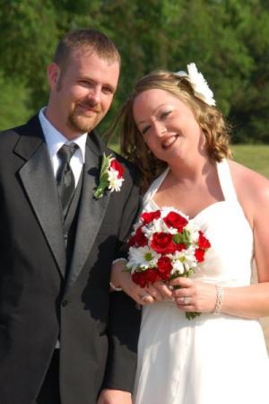 Bride & Groom with Red & White Bridal Bouquet